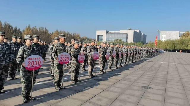 男护理专业就业前景分析,男生护理专业就业前景和方向