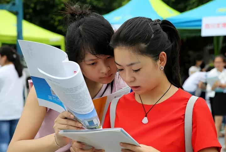 江苏垃圾的二本大学有几所 被人民日报曝光的5所大学，家长报考需谨慎插图3